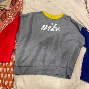 nike sweatshirt